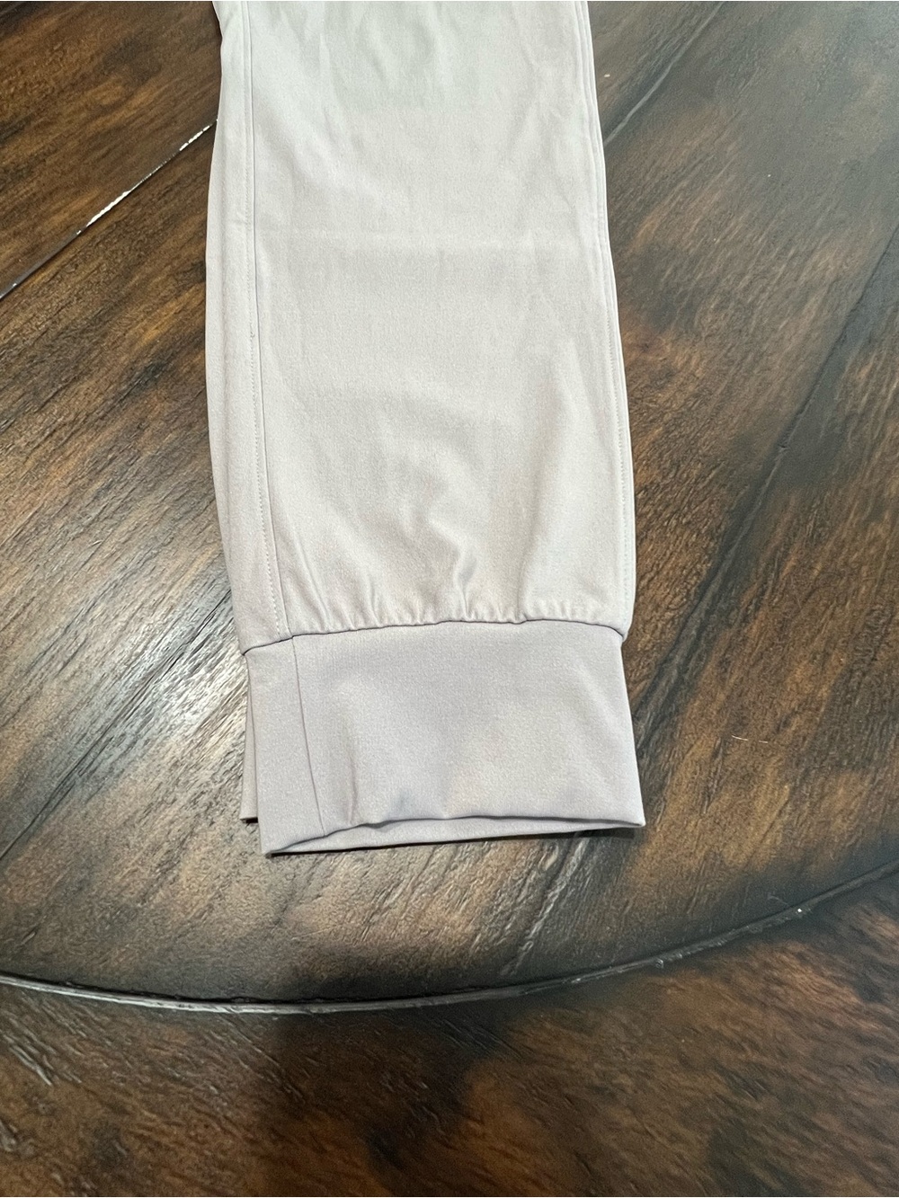 Crazy CRZ YOGA Stretch Drawstring Pocket Jogger 27'' Inseam Taupe EUC Small - Picture 9 of 10
